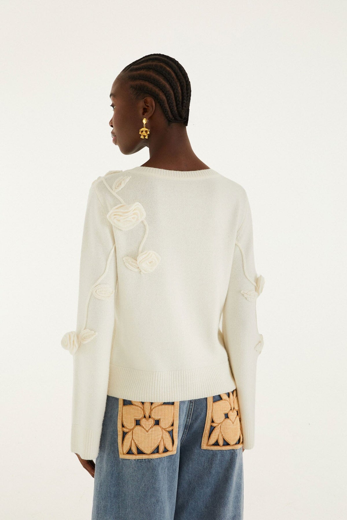 Cardigan Tejido Blanco Hueso con Flores 3D y Botones