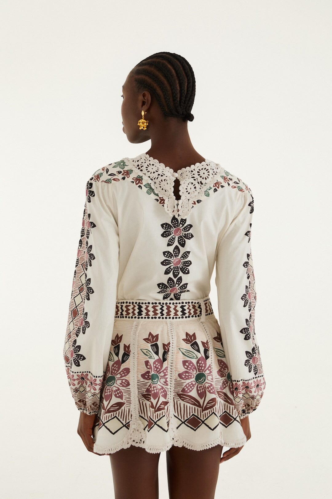 Falda Mini Blanco Hueso Ainika Rustic Flowers con Detalle de Crochet
