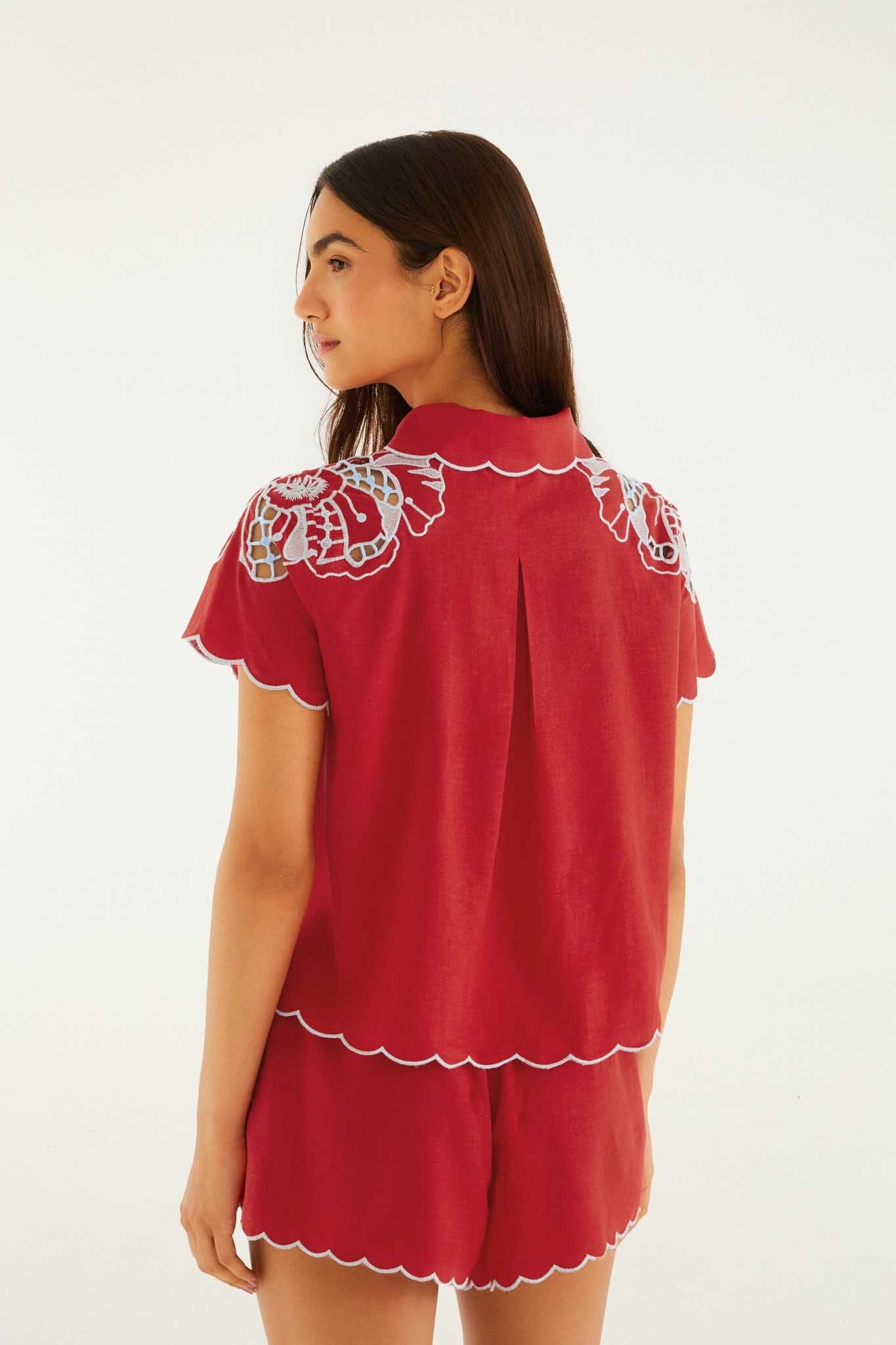 Short Rojo Bordado