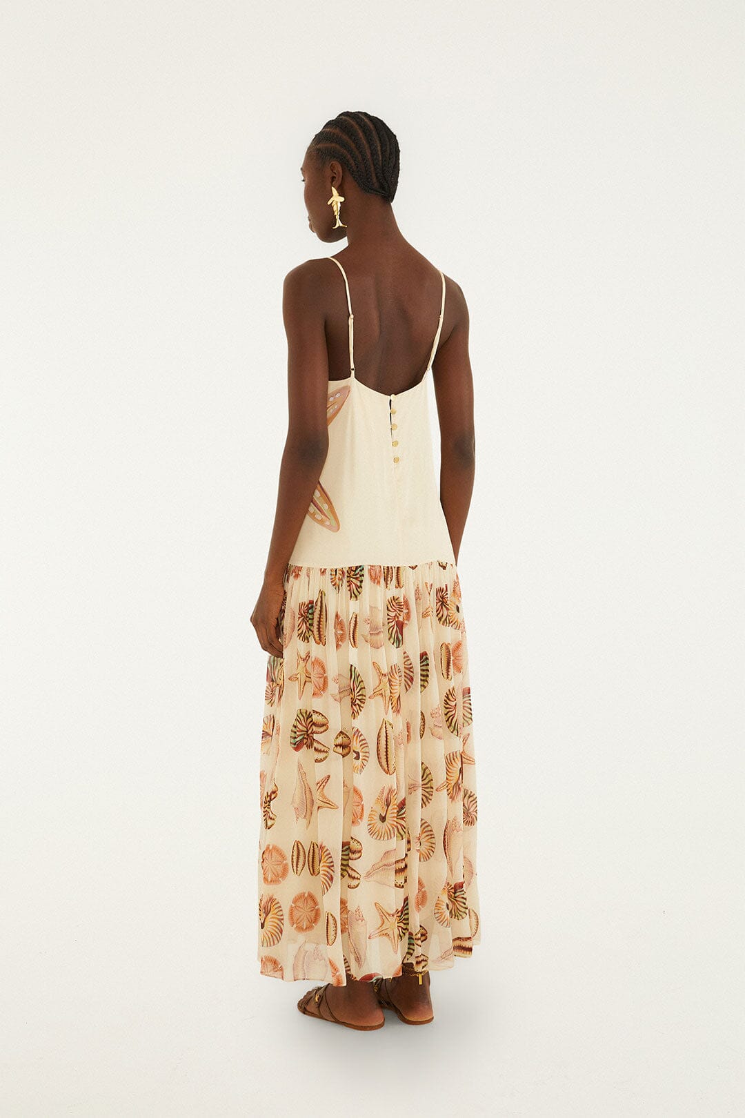 Maxi Vestido Marine Shells Arena con Tablones y Sin Mangas