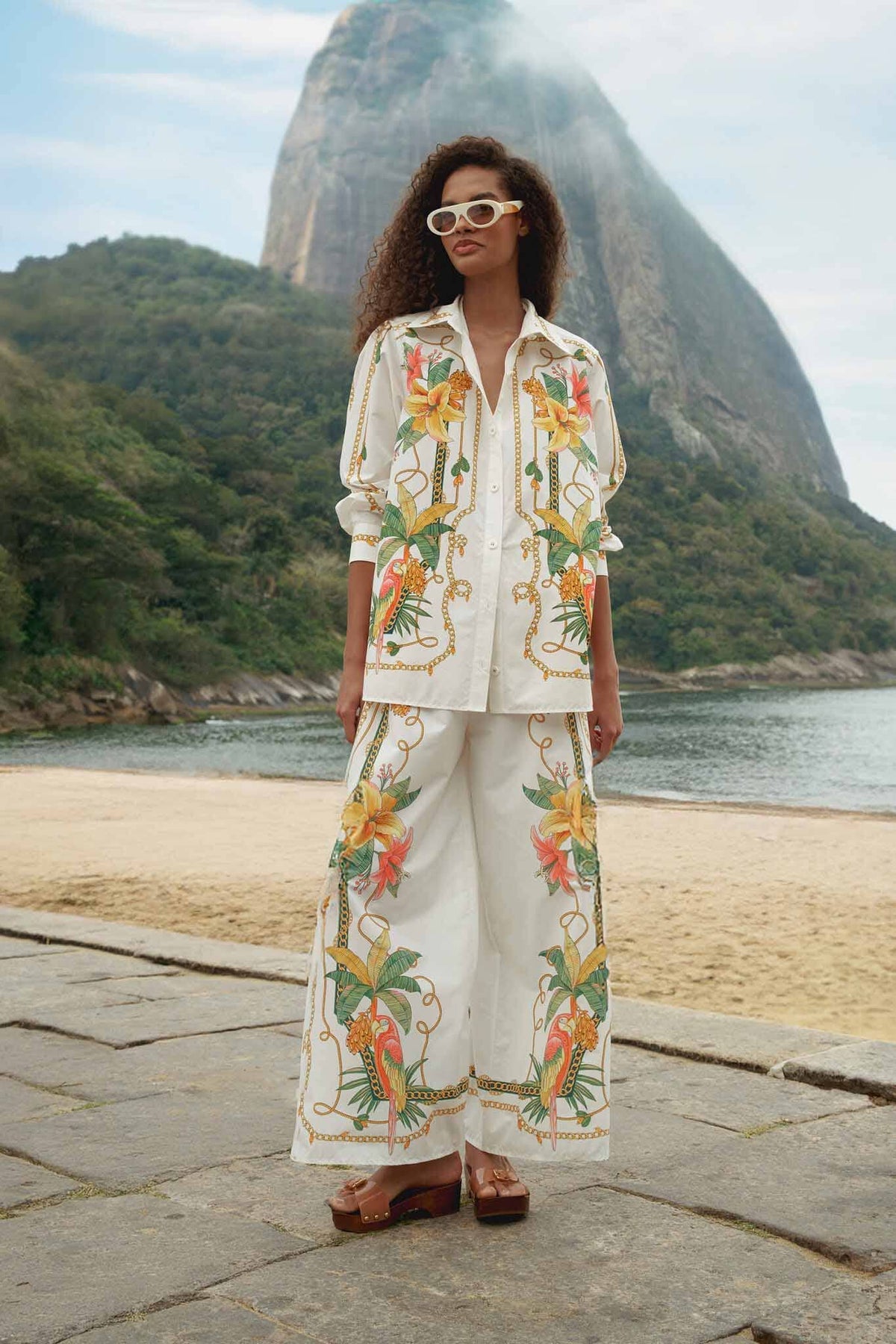 Pantalones Tropical Royalty Blanco Hueso