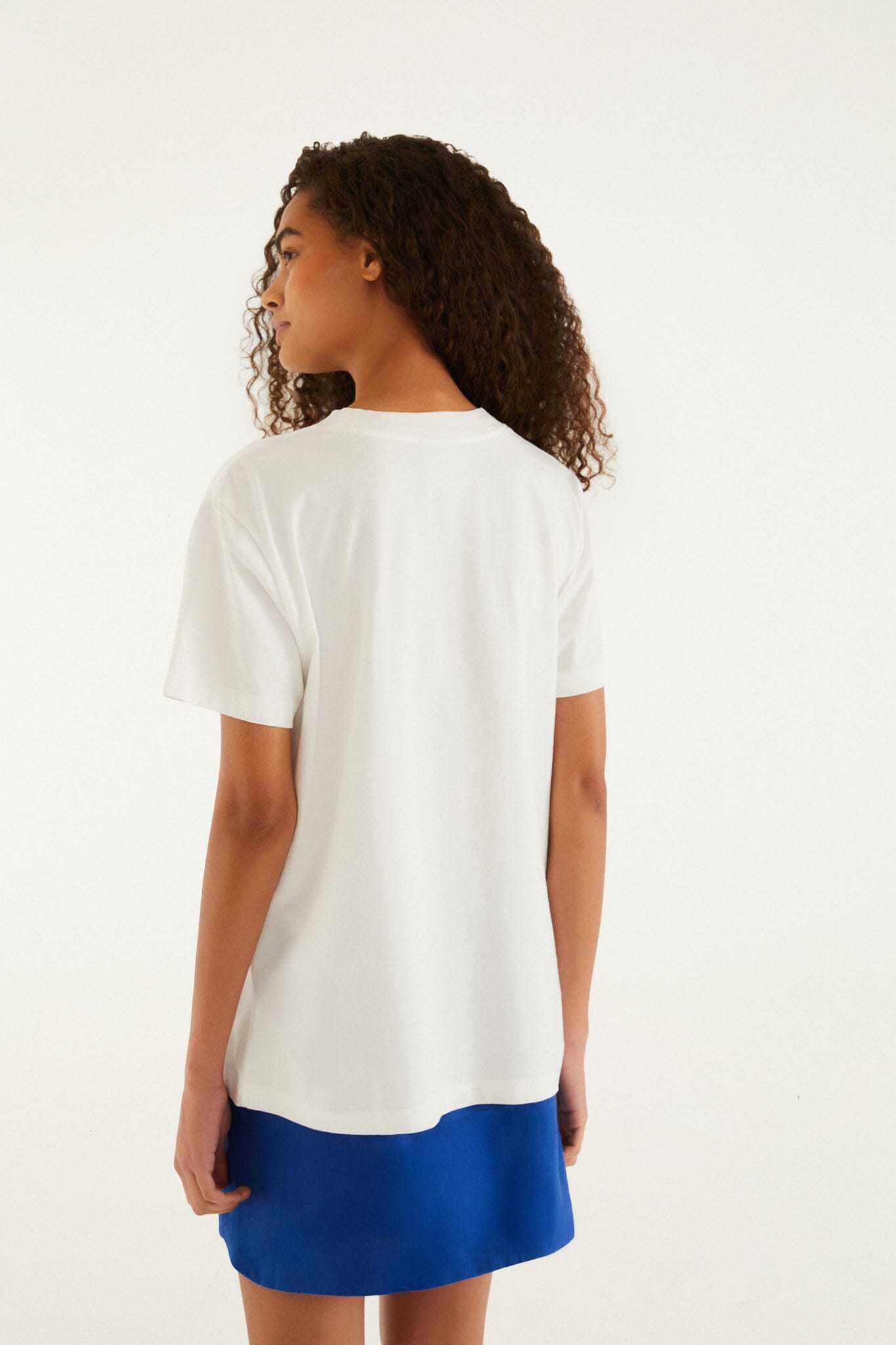 Playera Blanca Farm Rio Estrella de Mar con Abertura