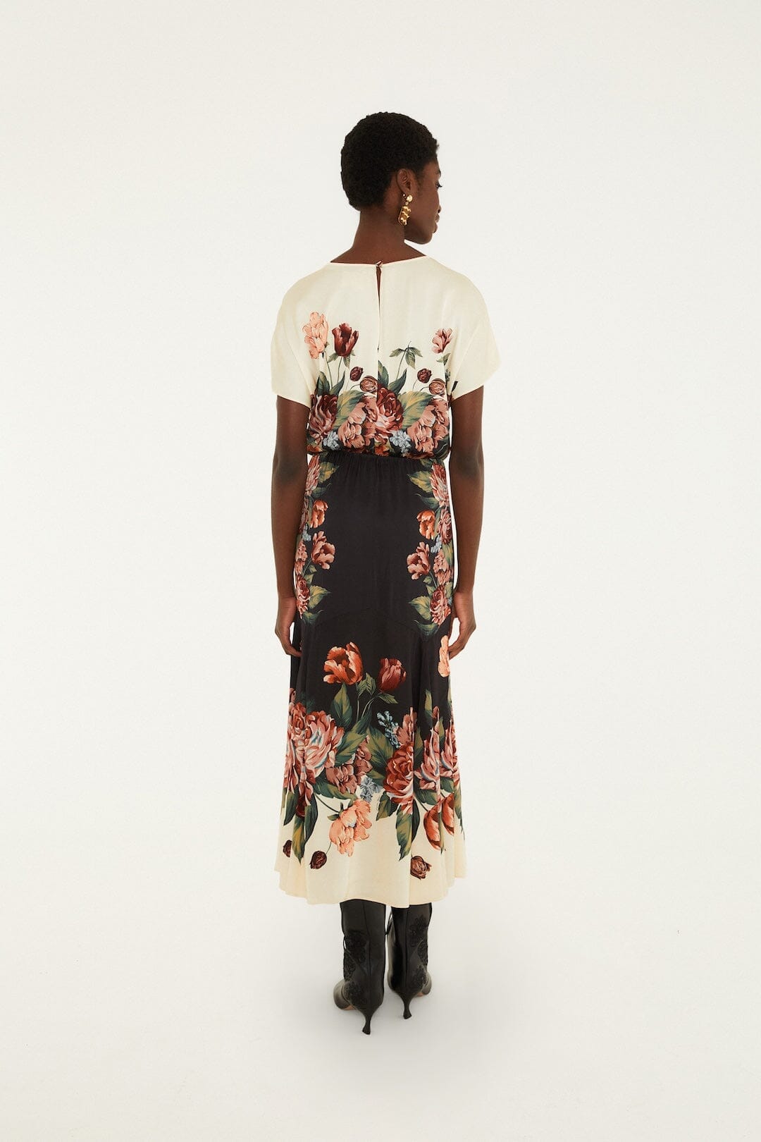 Maxi vestido Winter Floral de manga corta